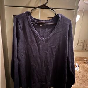 Women's V-Neck Sweater - Navy Blue
